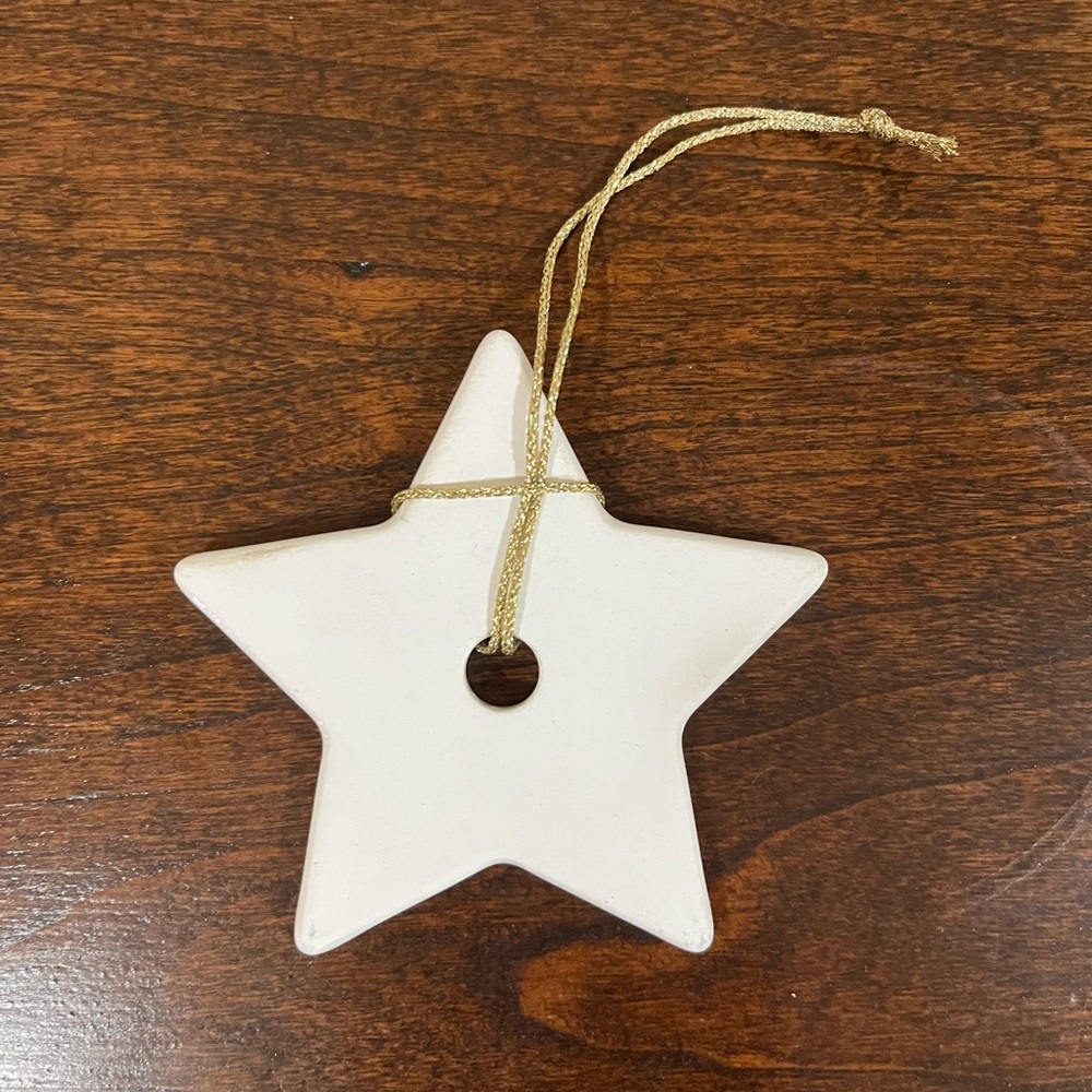 DIOR Blue and Gold Ceramic Star Ornament with Decorative Box - Picture 3 of 6